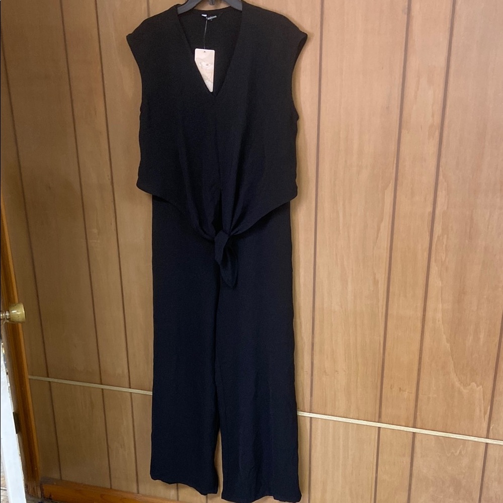 Black Sleeveless 2pc set
